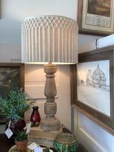 Load image into Gallery viewer, Tall lamp with shade