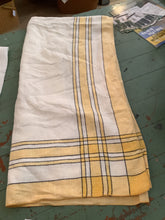 Load image into Gallery viewer, Tablecloths