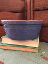 Load image into Gallery viewer, Blue crock