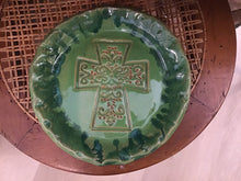 Load image into Gallery viewer, Studio pottery