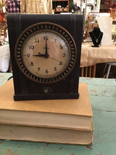 Load image into Gallery viewer, Vintage telechron timer clock