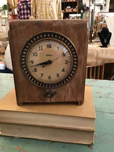 Load image into Gallery viewer, Vintage telechron timer clock