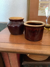 Load image into Gallery viewer, Brown crock