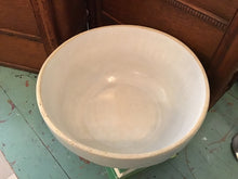 Load image into Gallery viewer, Crock bowl