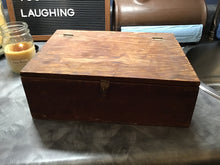 Load image into Gallery viewer, Vintage wooden box