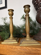 Load image into Gallery viewer, Brass candle holder