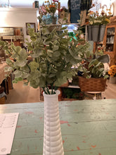 Load image into Gallery viewer, Greenery pick