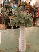 Load image into Gallery viewer, Greenery pick