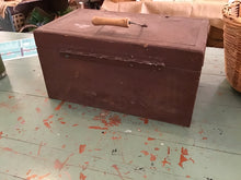 Load image into Gallery viewer, Homemade vintage wooden box