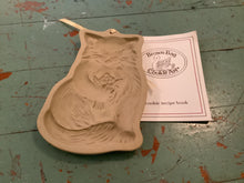 Load image into Gallery viewer, Cookie cutters & molds