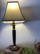 Load image into Gallery viewer, Tall lamp with shade