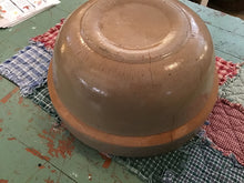 Load image into Gallery viewer, Crock bowl