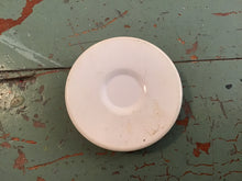 Load image into Gallery viewer, Vintage tin