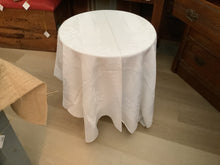 Load image into Gallery viewer, Tablecloths