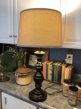Load image into Gallery viewer, Tall lamp with shade