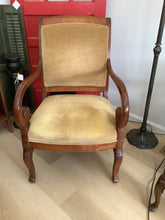 Load image into Gallery viewer, Upholstered side chairs
