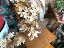 Load image into Gallery viewer, Neutral fall stems