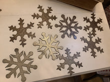 Load image into Gallery viewer, Metal snowflake
