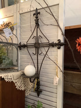 Load image into Gallery viewer, Hanging candle holder
