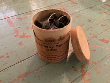Load image into Gallery viewer, Vintage metal items
