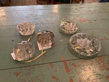 Load image into Gallery viewer, Glass flower frogs and insulators

