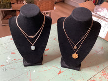 Load image into Gallery viewer, Short necklaces
