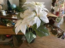 Load image into Gallery viewer, Faux Poinsetta
