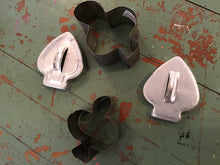 Load image into Gallery viewer, Cookie cutters &amp; molds
