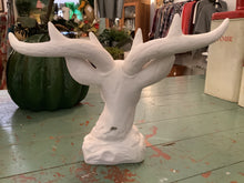 Load image into Gallery viewer, Deer head
