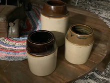 Load image into Gallery viewer, Brown crockery
