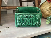 Load image into Gallery viewer, Vintage pottery planter
