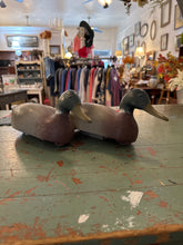 Load image into Gallery viewer, Duck decoys
