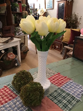 Load image into Gallery viewer, Real Feel Tulips
