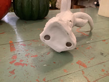 Load image into Gallery viewer, Deer head

