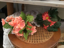 Load image into Gallery viewer, Flower ball
