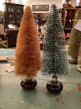 Load image into Gallery viewer, Doorknob Christmas trees
