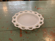 Load image into Gallery viewer, Milk glass
