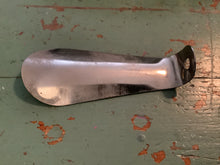 Load image into Gallery viewer, Vintage metal items
