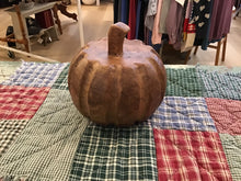 Load image into Gallery viewer, Faux pumpkins
