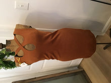 Load image into Gallery viewer, Women’s Dress
