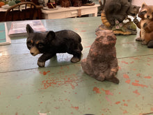 Load image into Gallery viewer, Figurines
