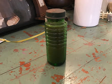 Load image into Gallery viewer, Green glass
