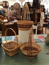 Load image into Gallery viewer, Woven Basket
