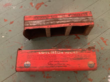 Load image into Gallery viewer, Vintage tin
