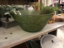 Load image into Gallery viewer, Green glass
