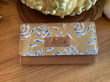 Load image into Gallery viewer, Leather wallets
