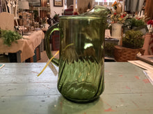 Load image into Gallery viewer, Green glass
