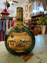 Load image into Gallery viewer, Green glass
