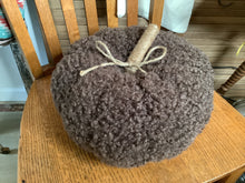 Load image into Gallery viewer, Cloth pumpkin
