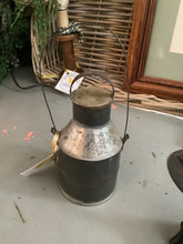 Load image into Gallery viewer, Vintage metal items
